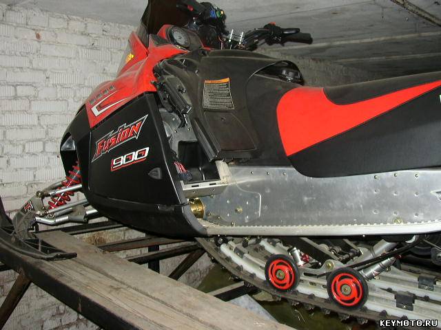 2005 POLARIS FUSION 900